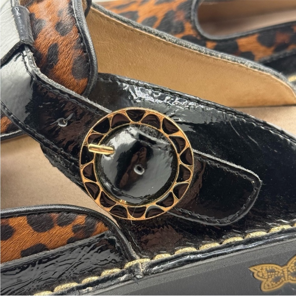 Alegria Leopard Print  with Black Trim Mary Jane Comfort Shoe. Size 38 (US 7.5-8 - Picture 5 of 6